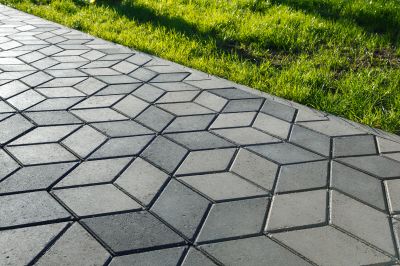 Patio with Interlocking Pavers